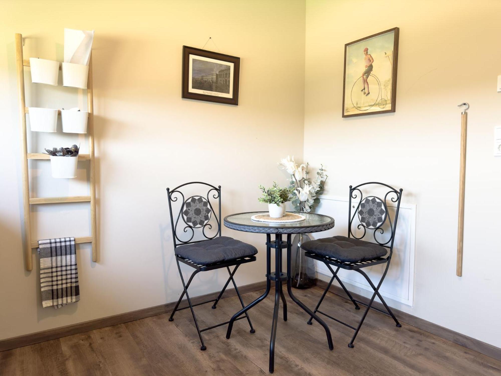 Serenity Vista Retreat Bnb Bescheid Extérieur photo