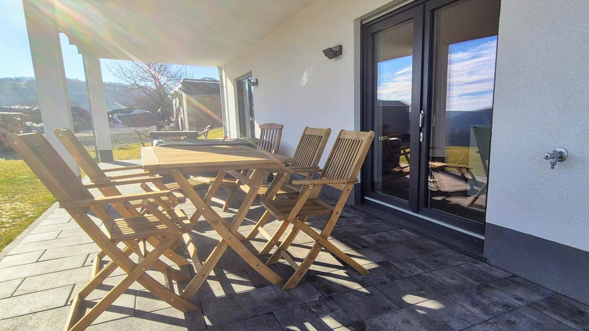 Serenity Vista Retreat Bnb Bescheid Extérieur photo