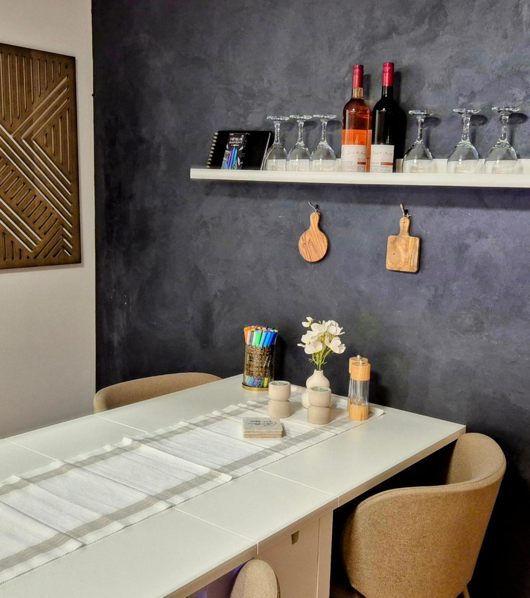 Serenity Vista Retreat Bnb Bescheid Extérieur photo