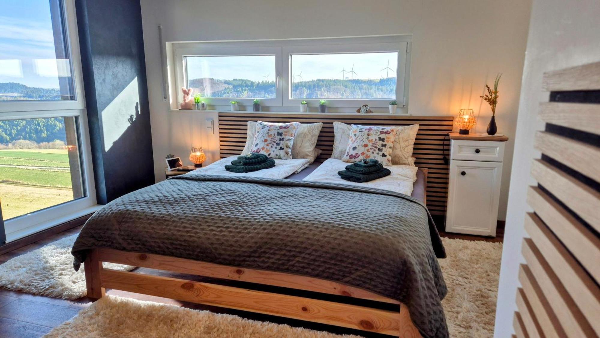 Serenity Vista Retreat Bnb Bescheid Extérieur photo